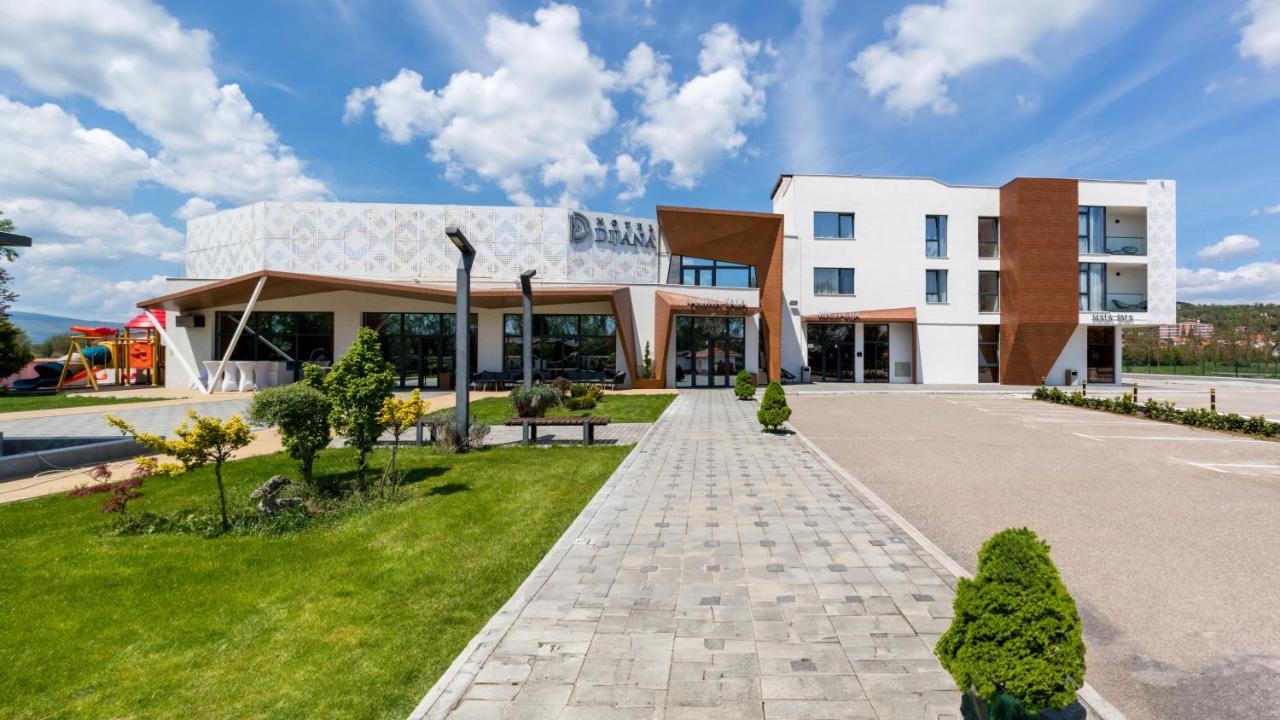 Hotel Dijana Pirot Kültér fotó