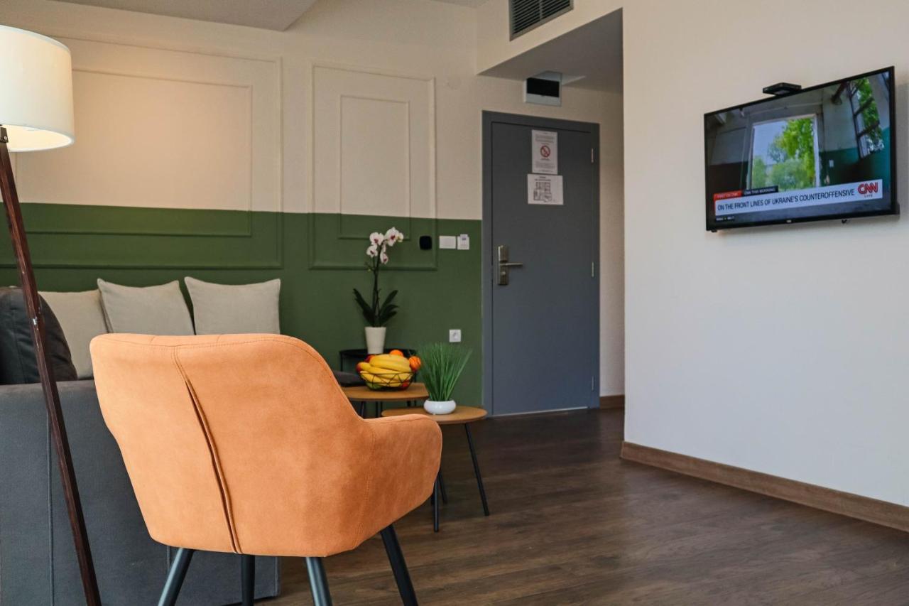 Hotel Dijana Pirot Kültér fotó