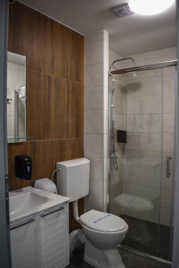 Hotel Dijana Pirot Kültér fotó